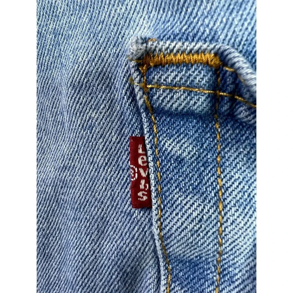 Levis 501‎ Jeans Mens 38x32 Medium Wash Blue Denim Regular Straight Button Fly